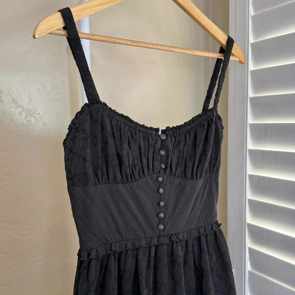 Sold - Picture 5 of 10